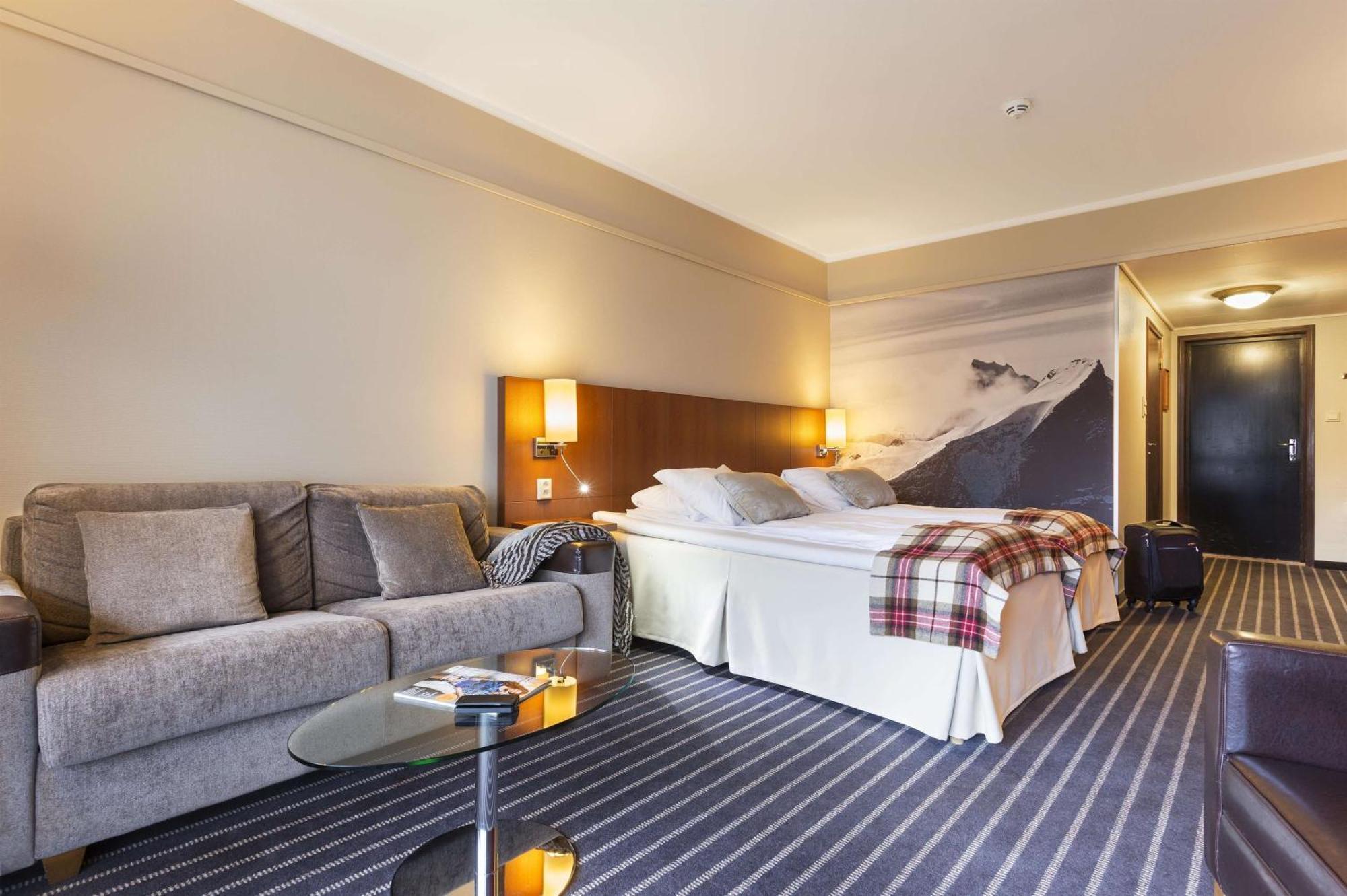 Scandic Sunnfjord Hotel & Spa Forde  Exterior photo